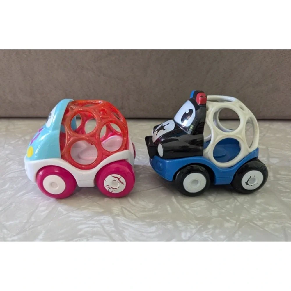 Bright Starts Oball Go Grippers‎ Toy Car Set Floral and Police Cruiser 2 Pack